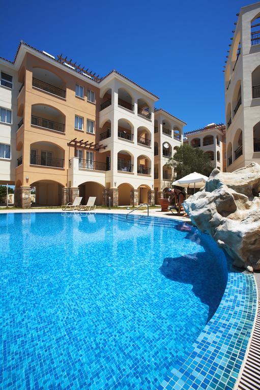 Adamou Gardens Leilighet Paphos Eksteriør bilde